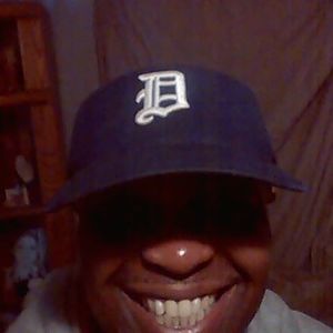 Meet your Posher, Detrick